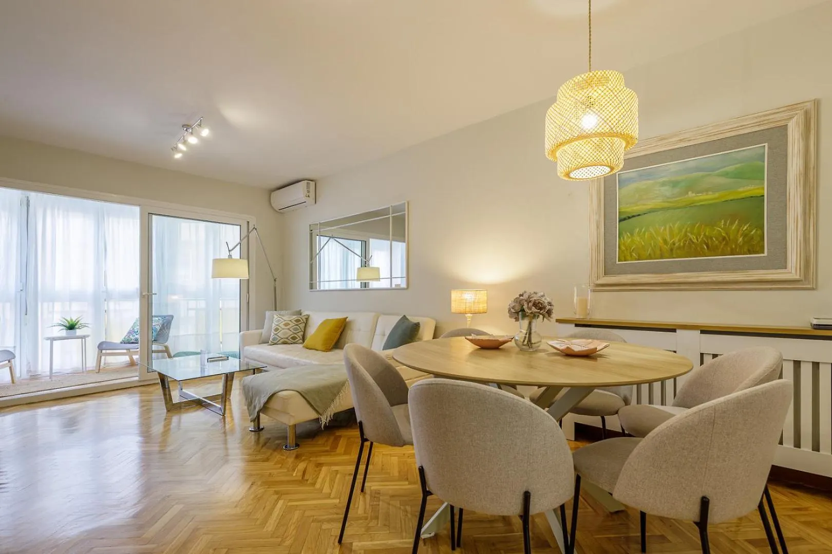 Beach Malagueta By Caleta Homes contacts